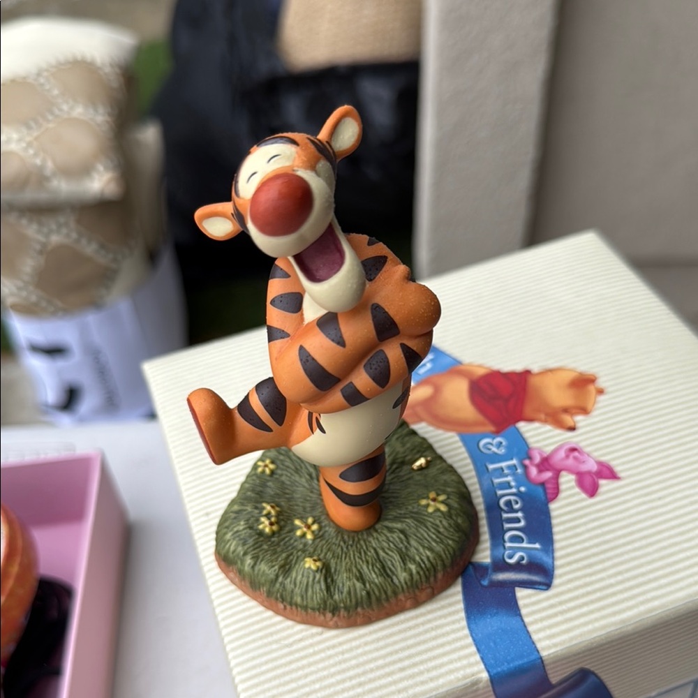 Tigger Figurine with Grass Base - authentic with certificate